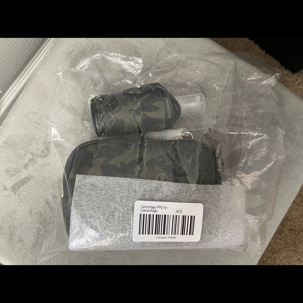 NWT WHBM Camo PPE - Picture 4 of 4